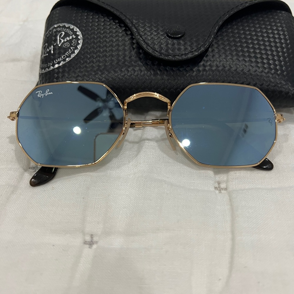 Brand new Octagon 1972 Mirror Evolve Ray-Ban sunglasses